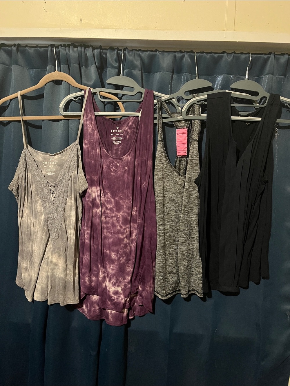 Summer tank lot L and XL (4)